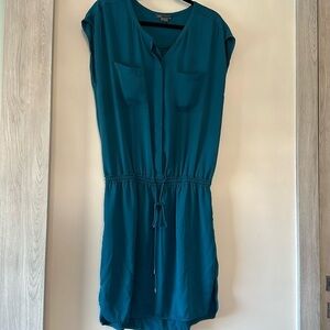 Vince dress size M